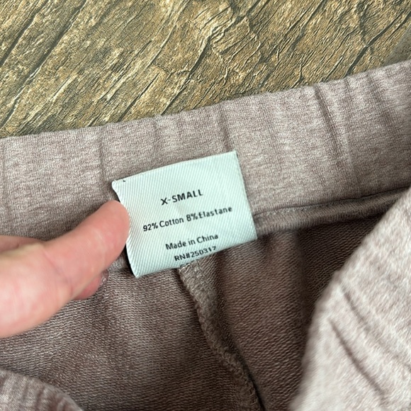 Varley Hanley Tailored Cotton Sweatpants in Ash Rose XS Xsmall - Picture 4 of 5